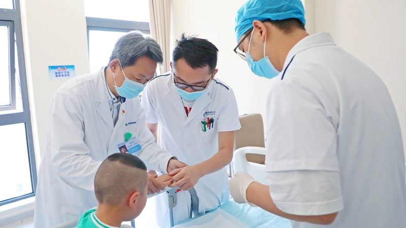 拔罐刮痧后，这些禁忌你了解吗？**